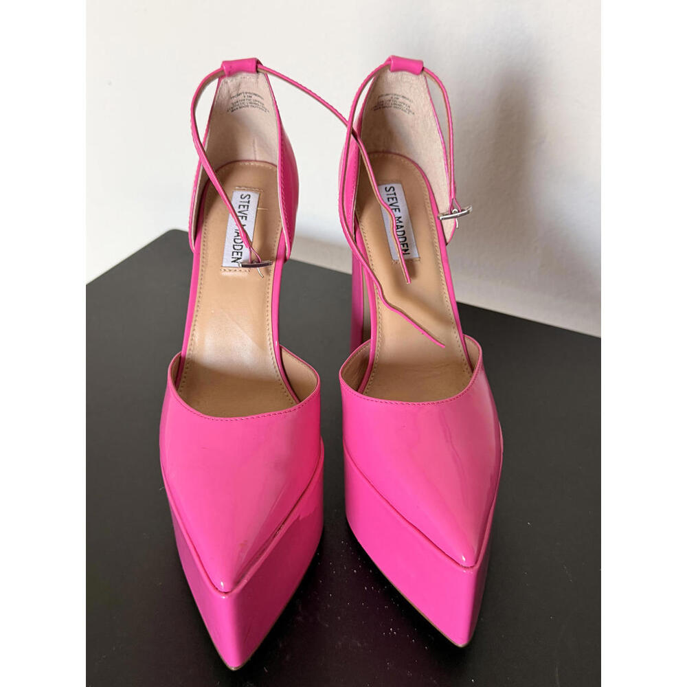 Steven Madden Prompt Platform Fuschia/Pink Patent Leather Chunky Heels, Size 9.5